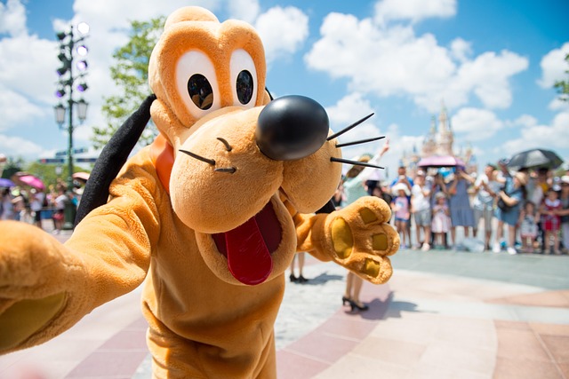 pluto-5962694_640
